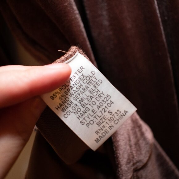 Umgee Boho Babydoll Velvet Almond V Neck Tunic Top Hi-Low Hem Size Small - Picture 5 of 5